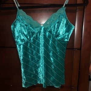 GORGEOUS layerable tank